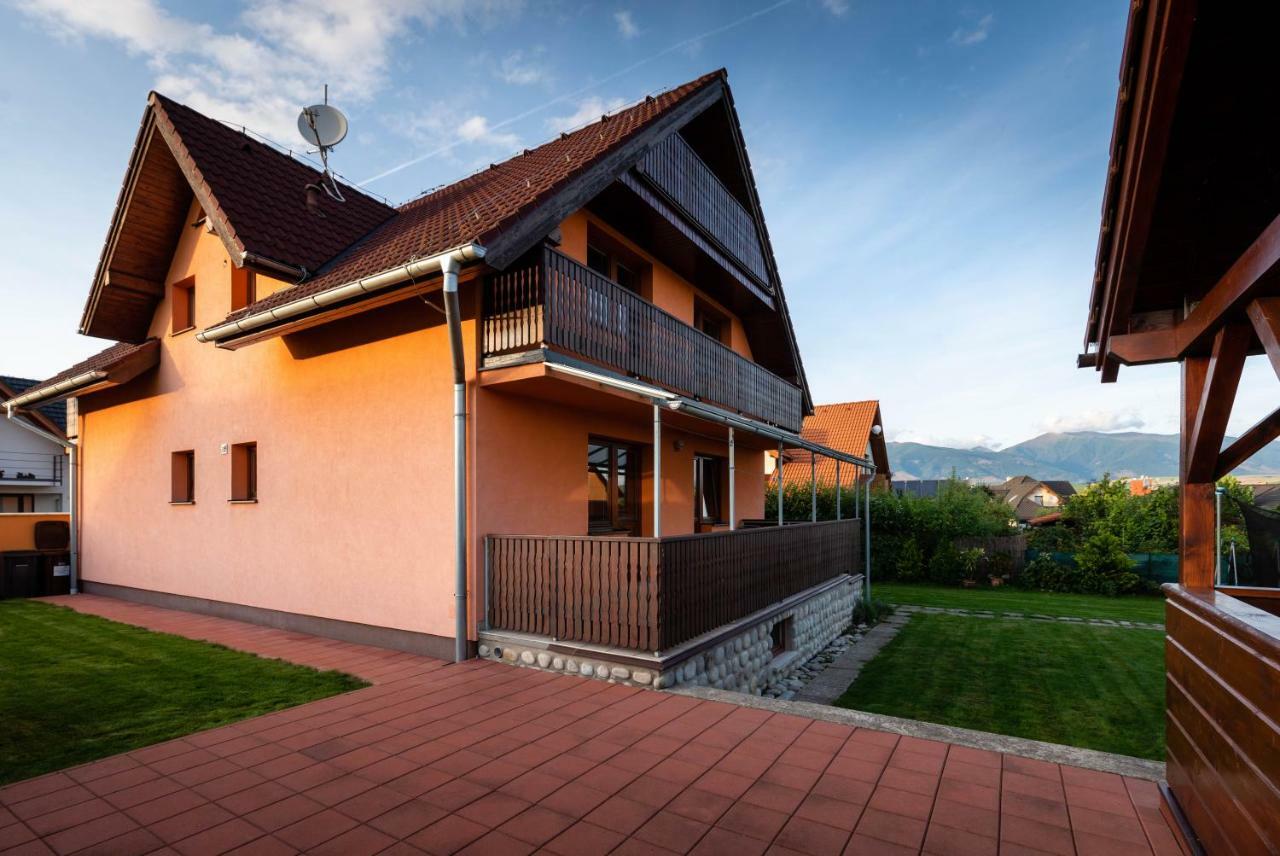 Villa Dam Liptovský Mikuláš Exteriör bild